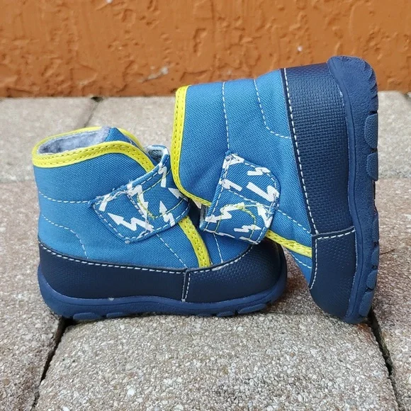 See Kai run insulated boots size 4 - Picture 6 of 9